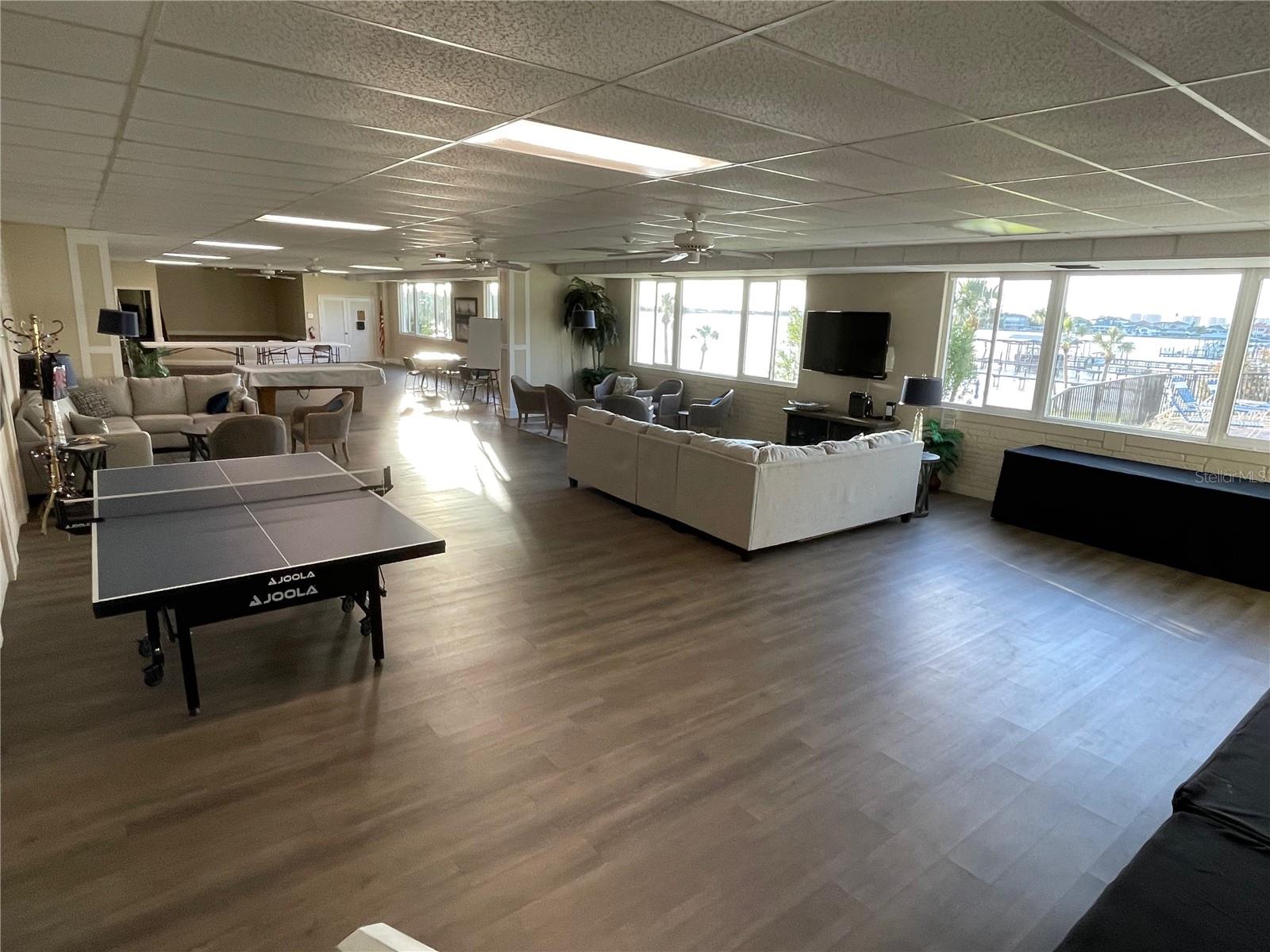 Ping Pong in Clubhouse