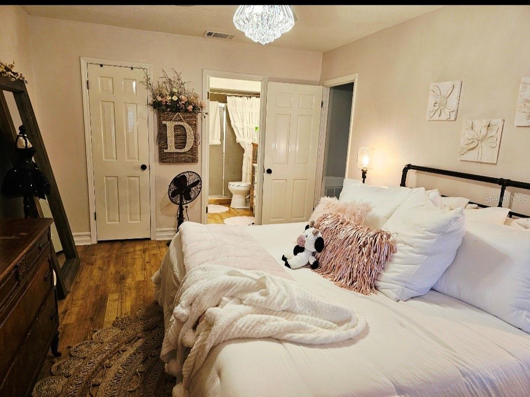 Primary Bedroom/Bath