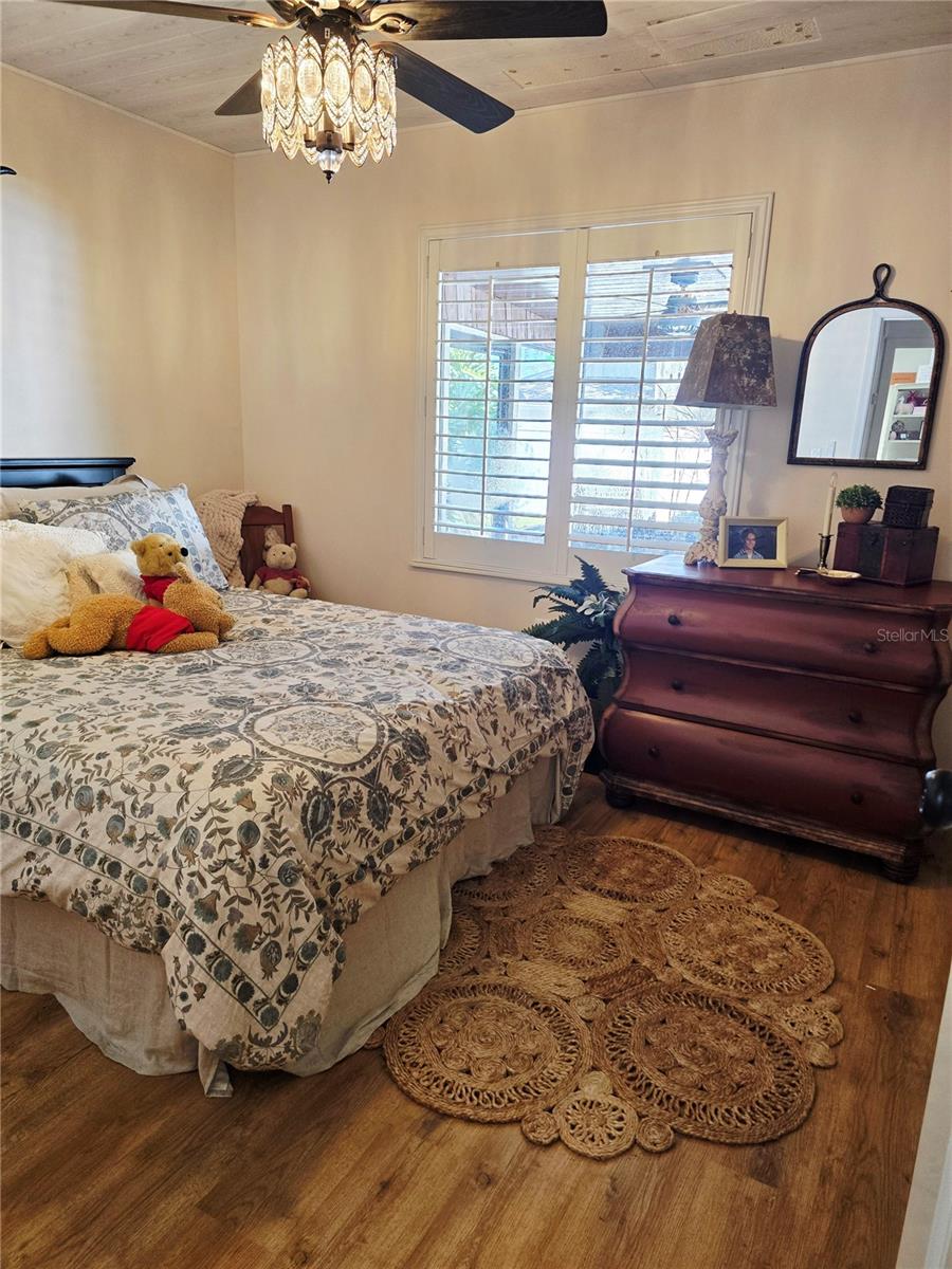2nd Secondary Bedroom w/ dual closets