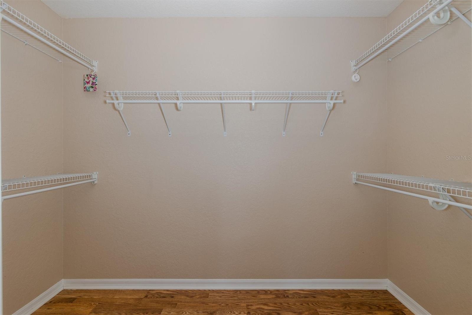 Large Walk-in Primary