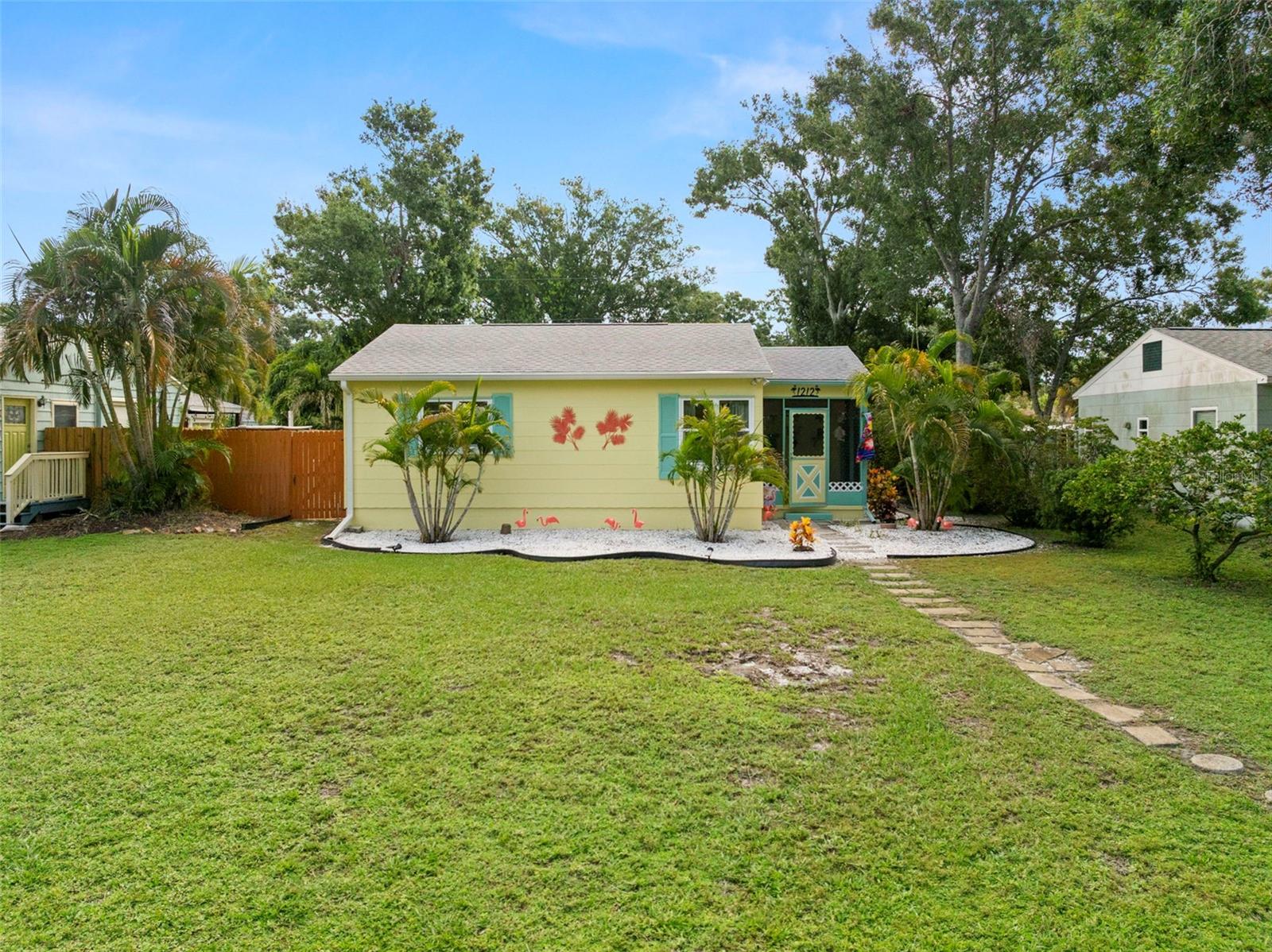Welcome home to 1212 Hull St S, Gulfport