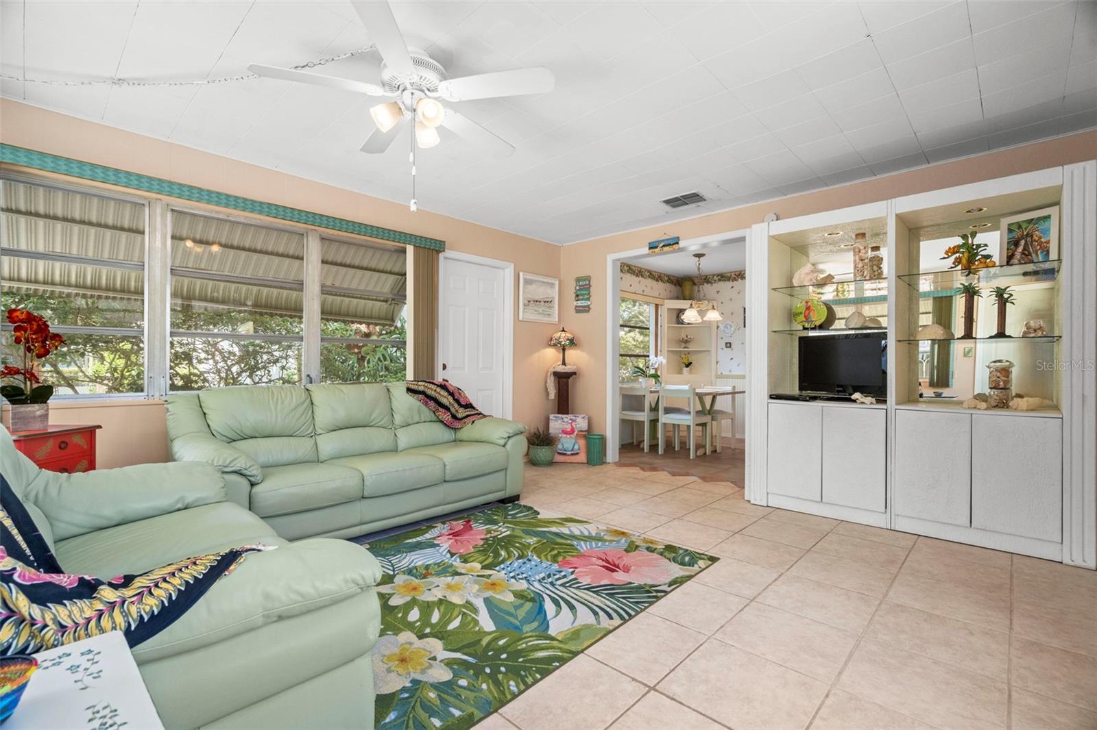 Spacious bonus room.