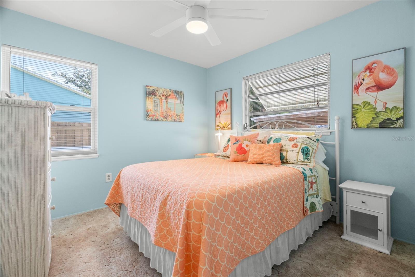 Guest bedroom.