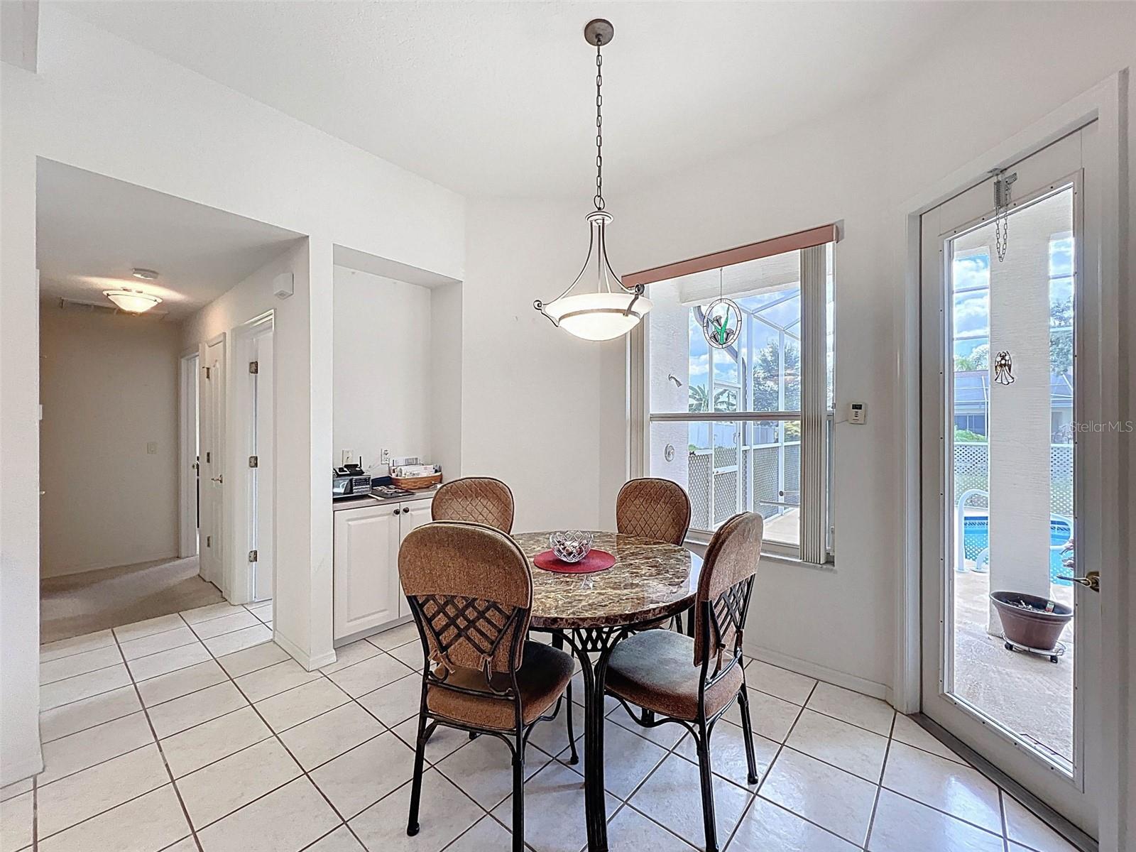 Eat In Kitchen Nook