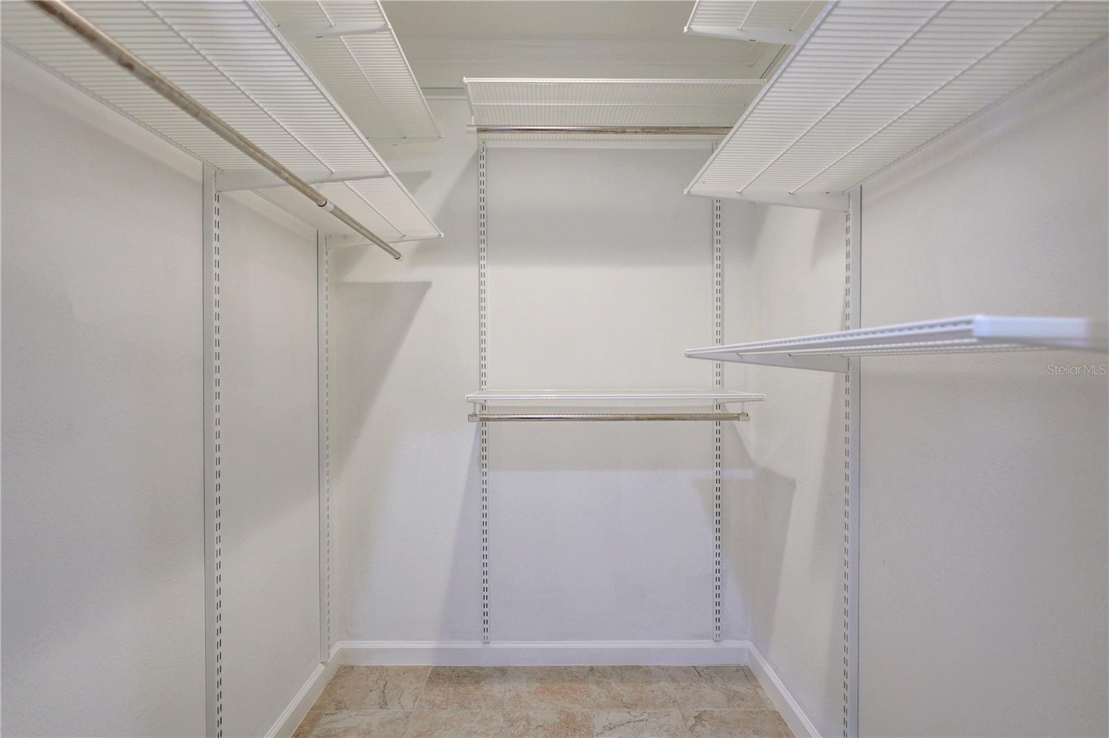 Walk in closet