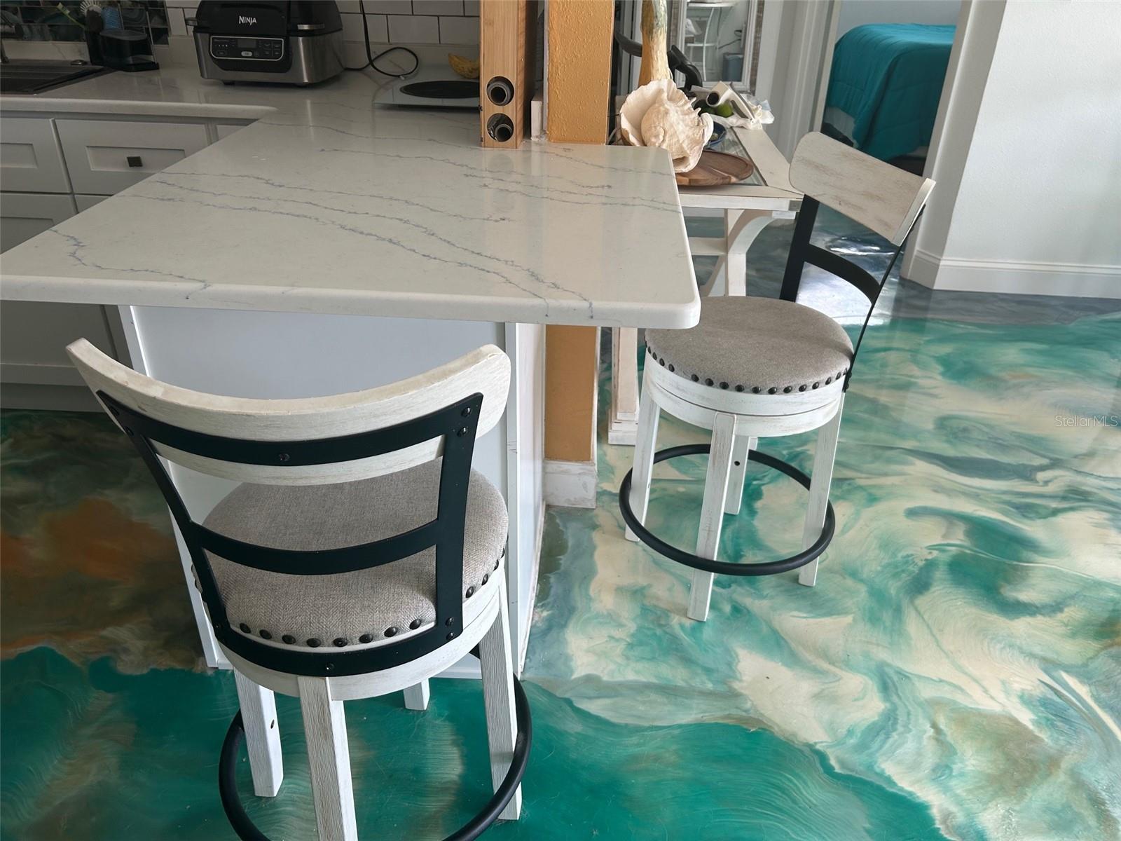 kitchen bar