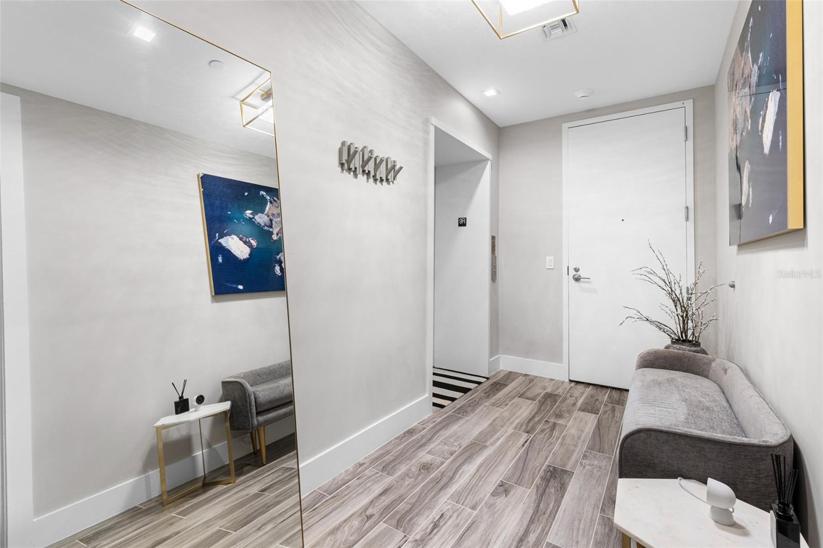 Privite Elevator Foyer
