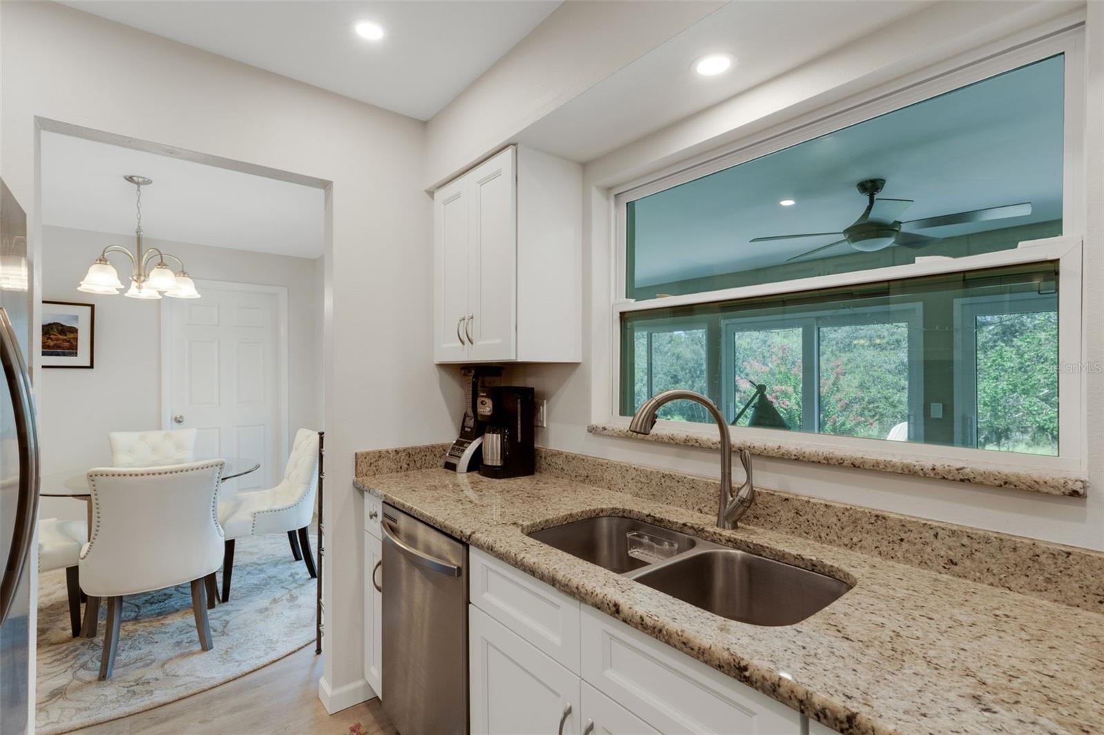 You'll love to do dishes with a view like this!