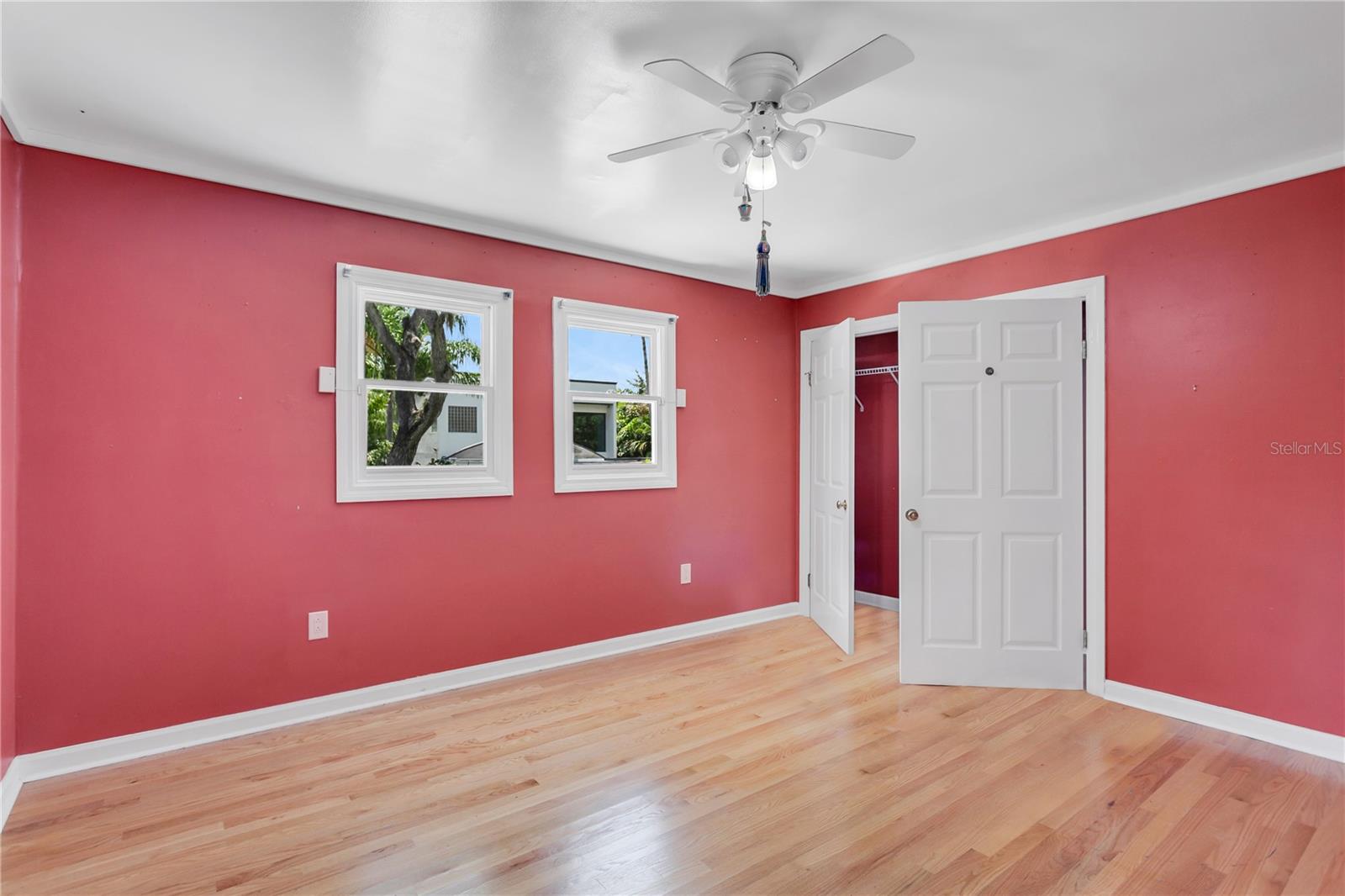 Both upstairs bedrooms feature large walk-in closets.