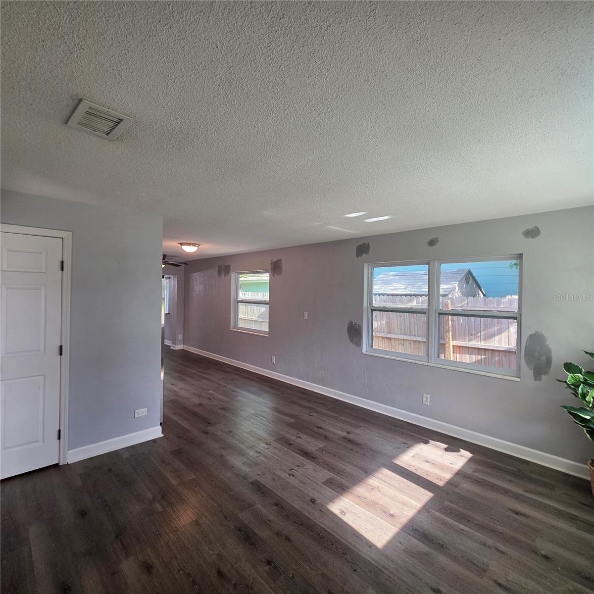 Family Rm/Entry
