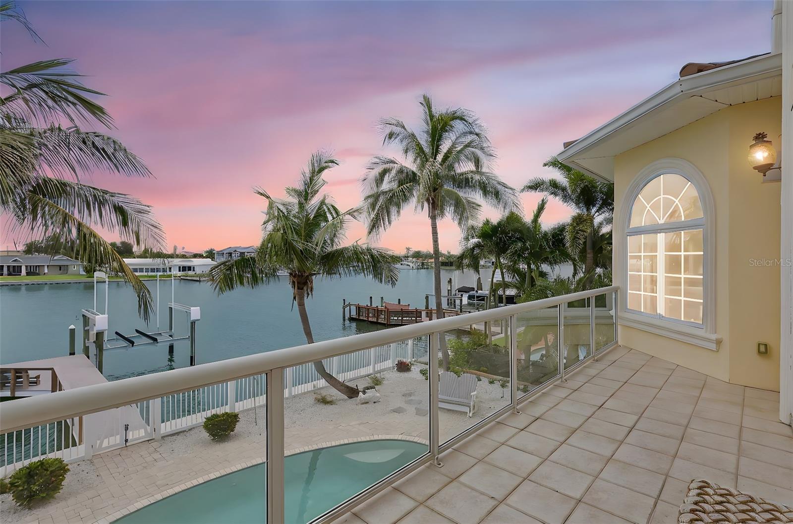 Enjoy The Glorious Water Views At Dusk!