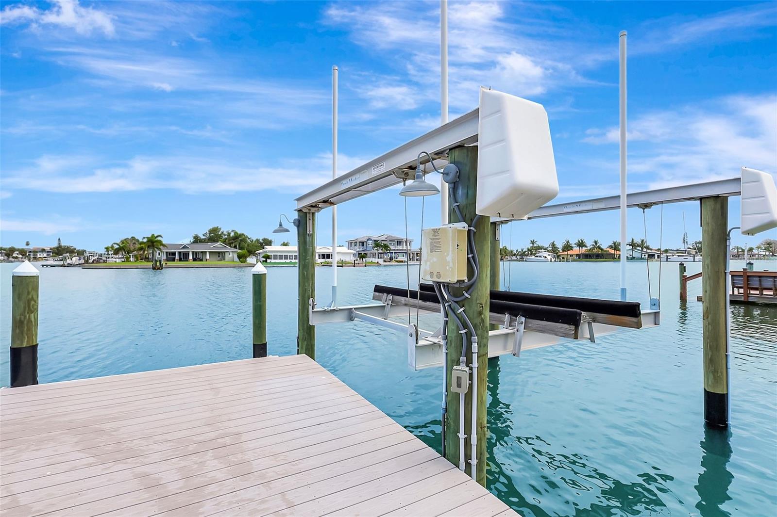 Safely store your boat on the 10,000-pound lift, offering protection from the elements and preserving its condition.