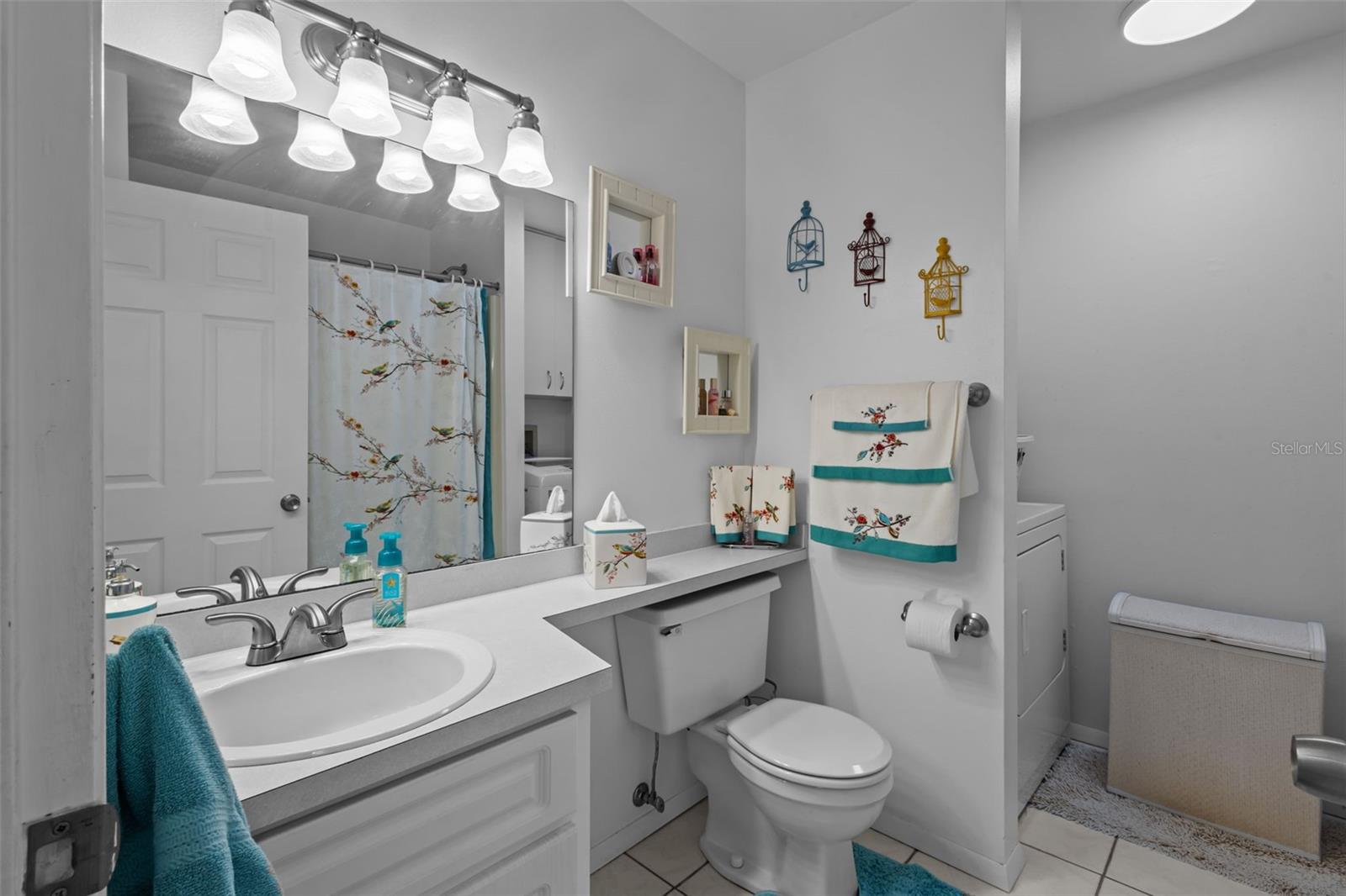 Full Bath with Washer Dryer