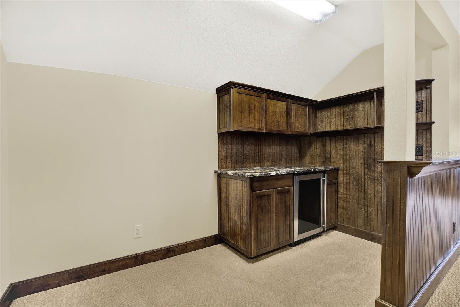 Bonus Room Dry bar