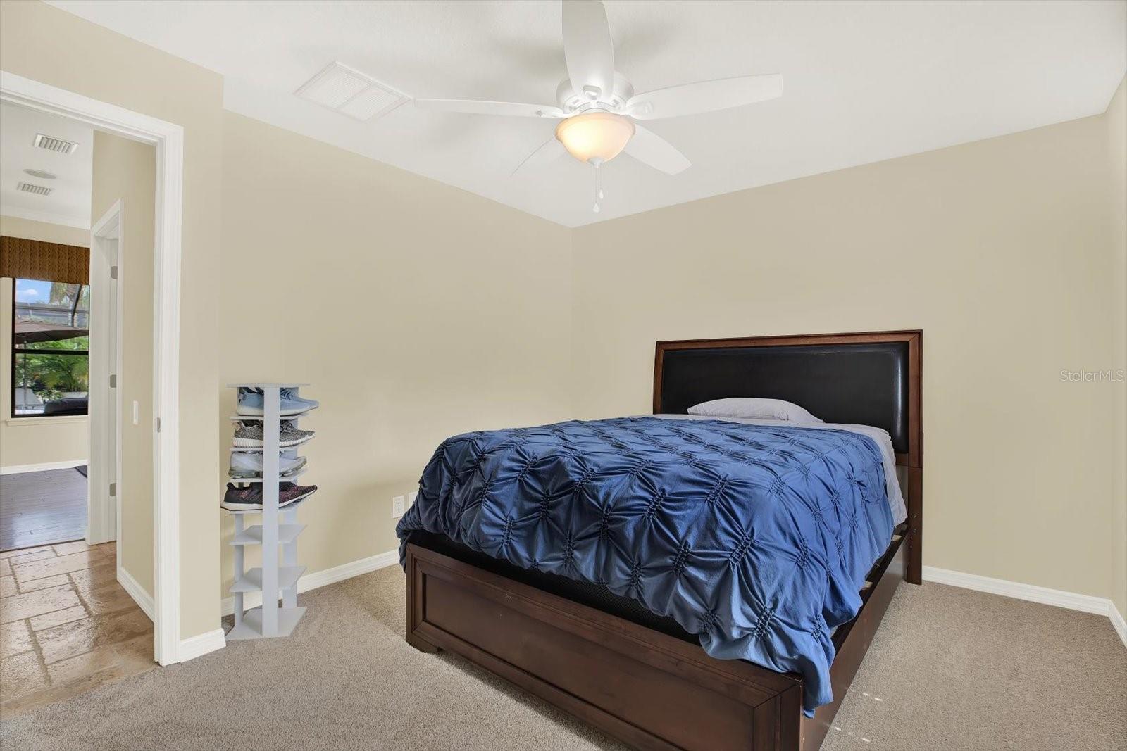 Conservatory/ MultiGen Bedroom