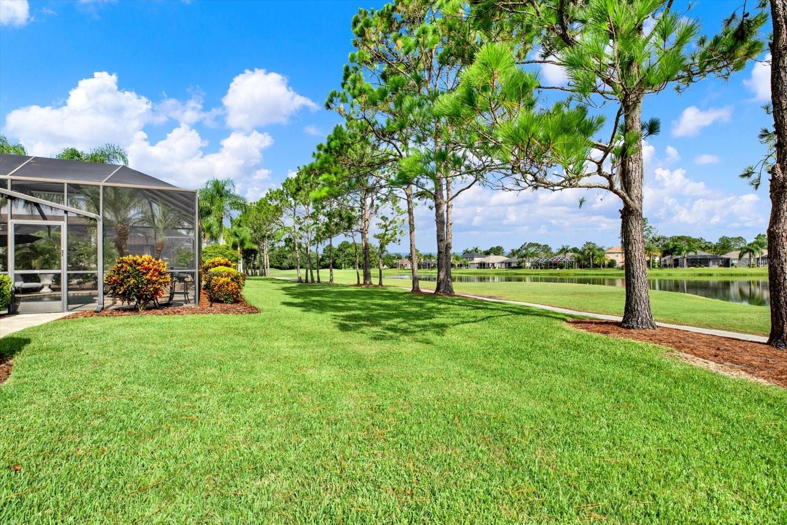 Back yard abuts the 8th hole