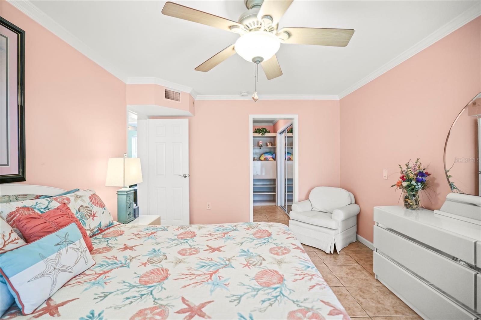 Principal Bedroom with Dressing Area