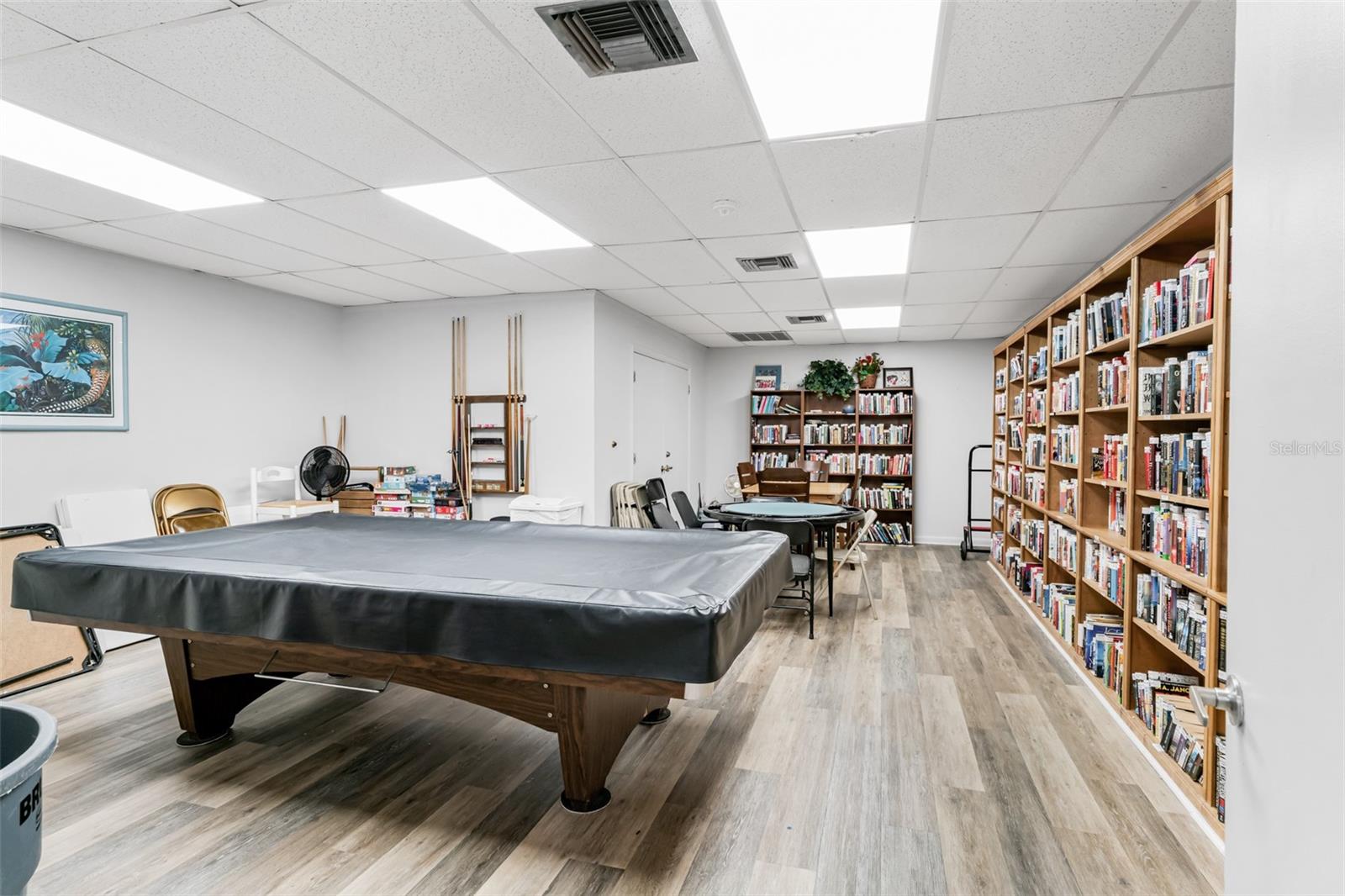 Pool Table/Library/Card Table