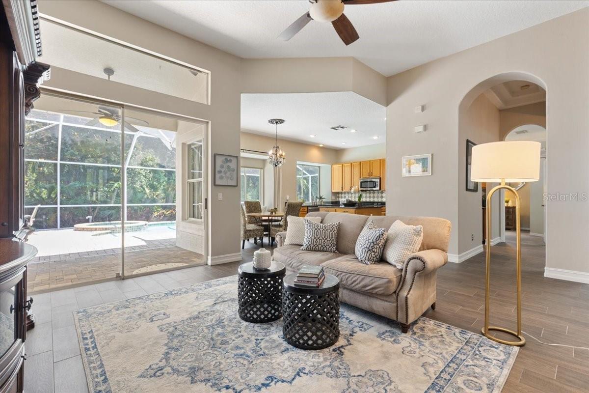 Family Room Connected to Kitchen and Breakfast Nook