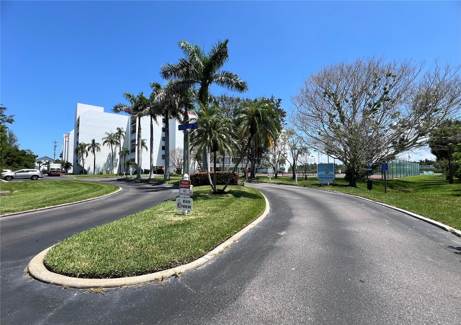 Entrance to Vista Bay