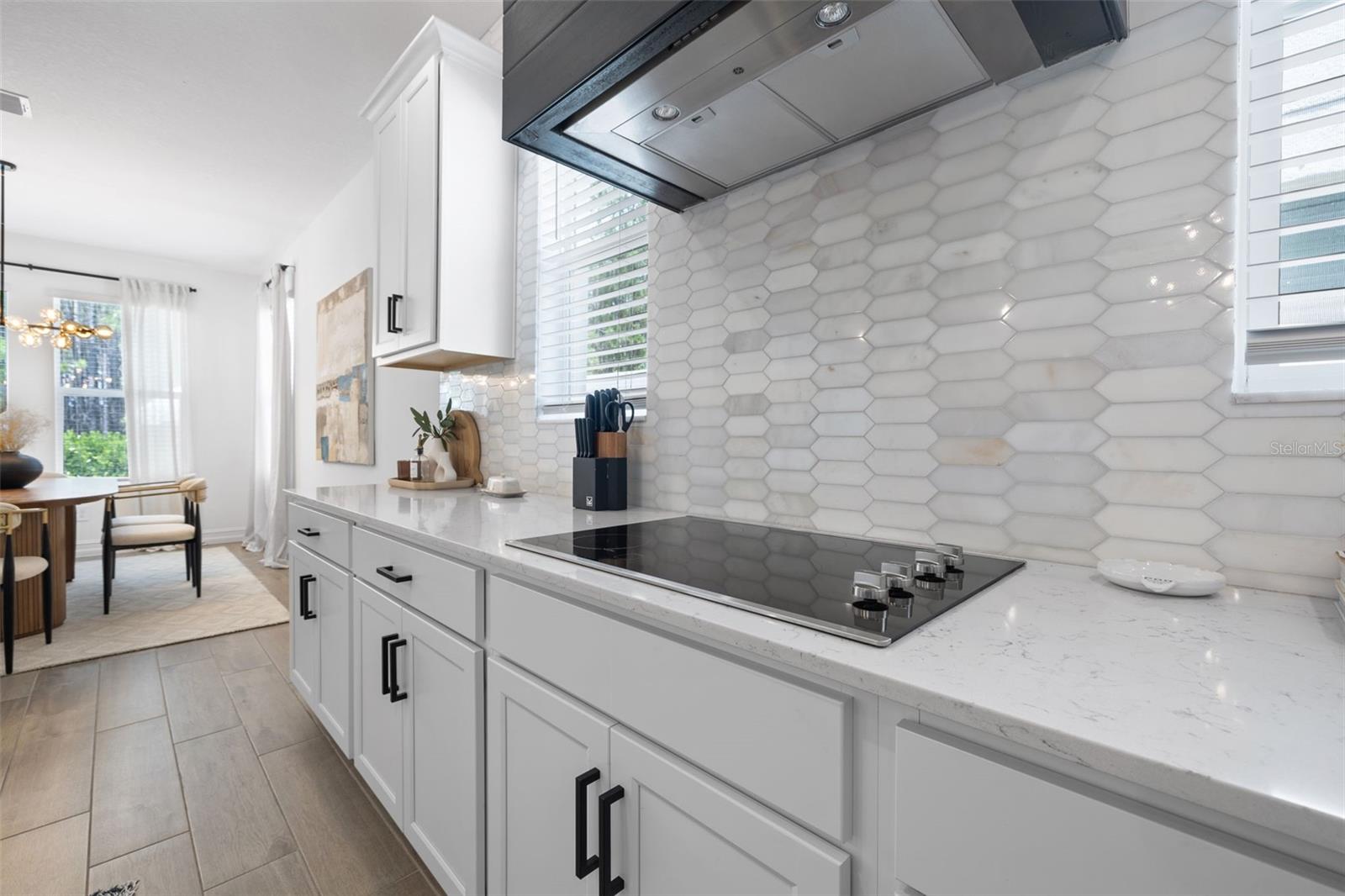 Custom Ceiling to Counter Backsplash
