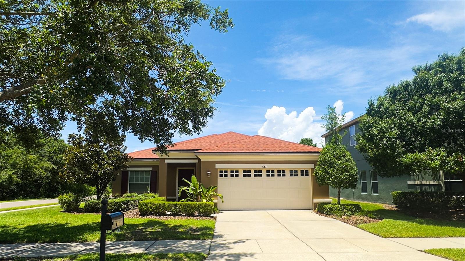 Welcome home! Corner lot, 4 bed, 2 bath, 2070 sq ft in Gated Community of Magnolia Park South.