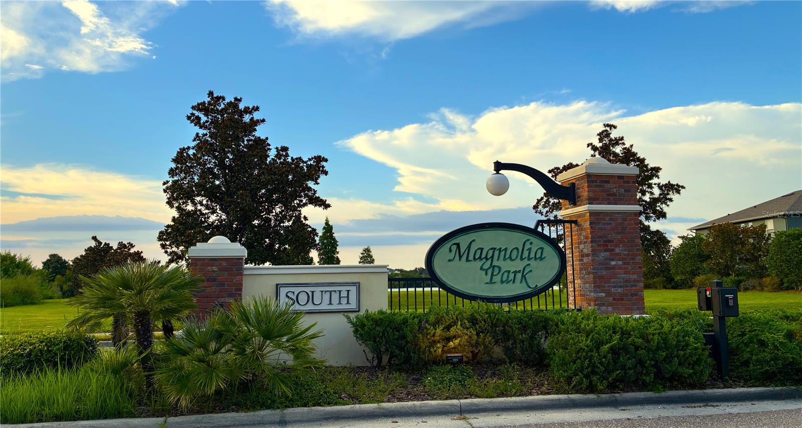 Magnolia Park South Entrance off of S Faulkenburg Rd