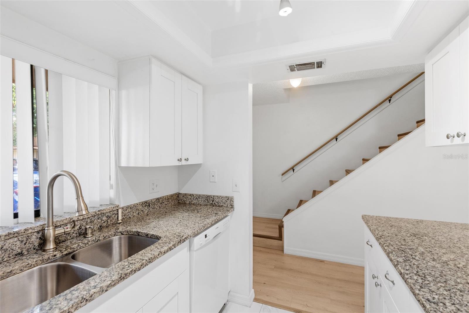 Kitchen - 5