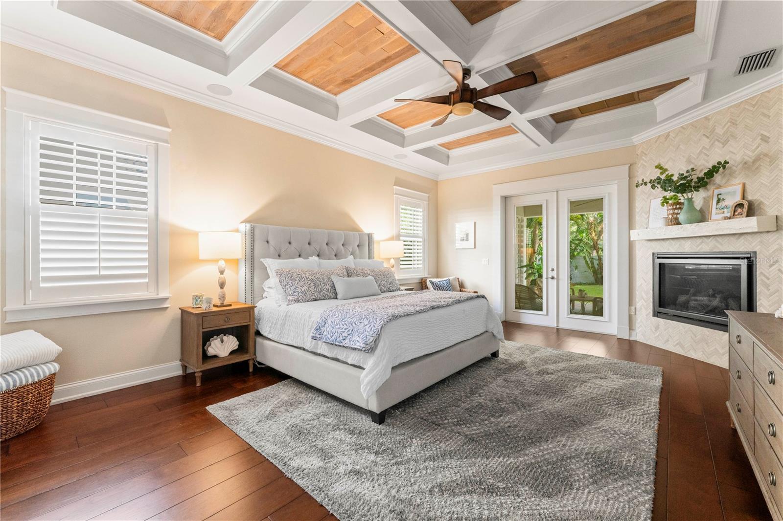 1st Floor master bedroom