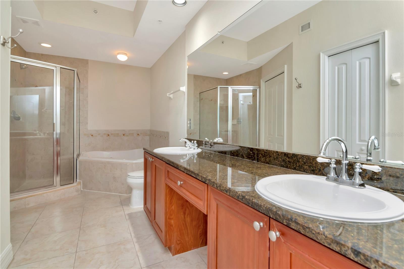 Master En Suite Bathroom