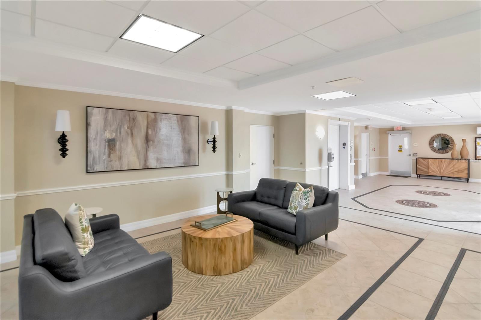 Lobby Entryway