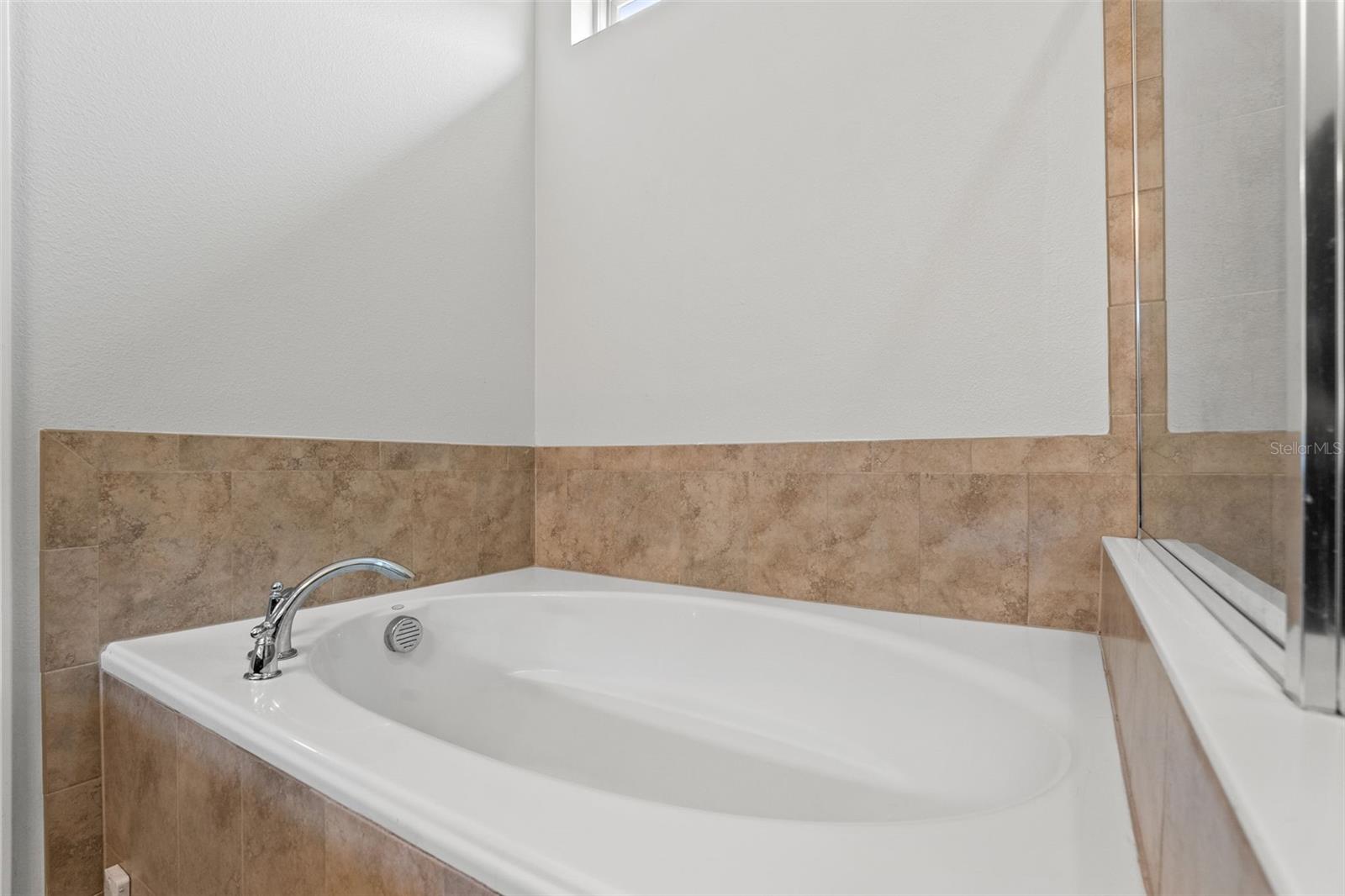 Soaking Tub