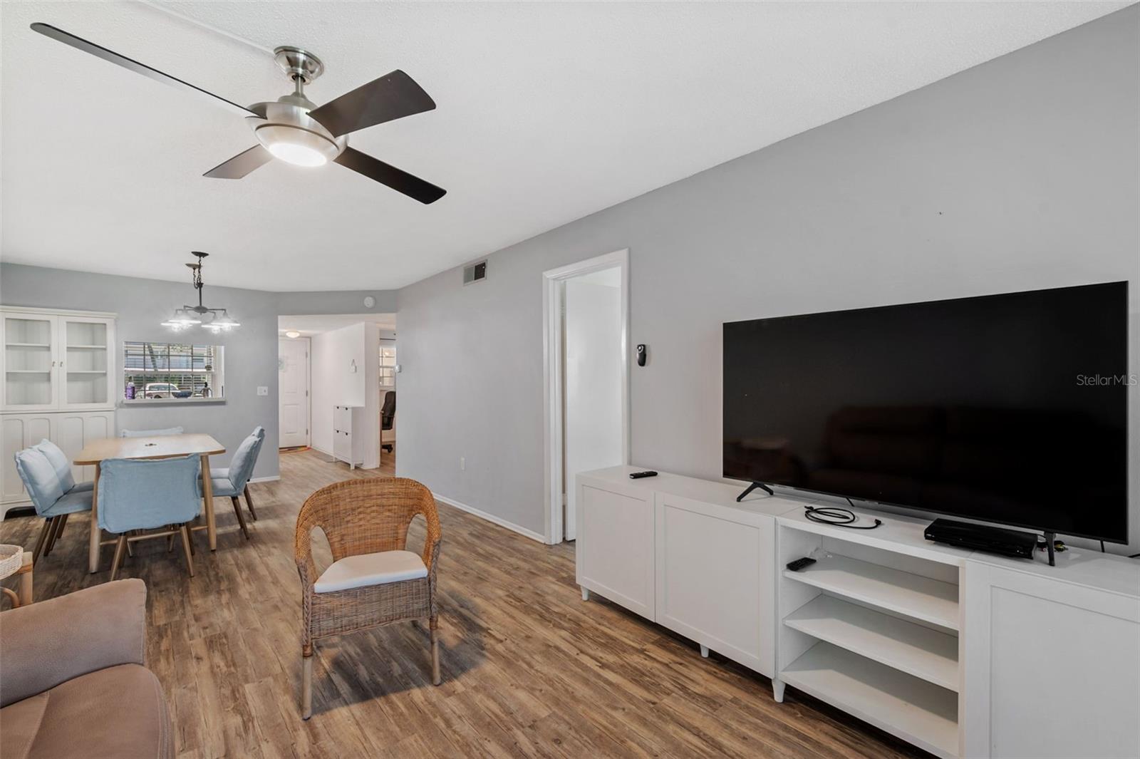 Living/Dining