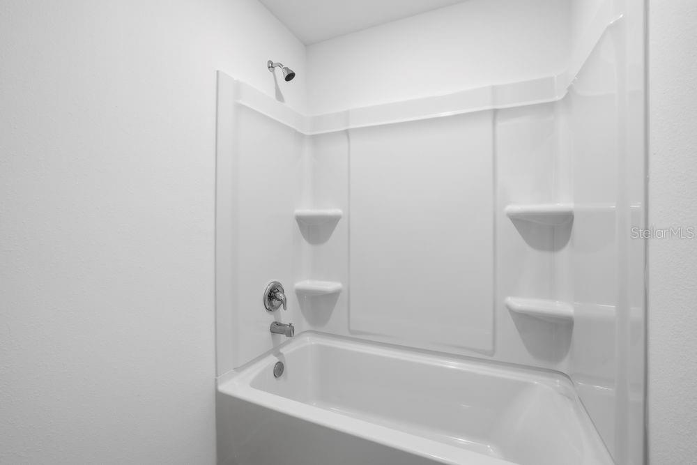 13601 Tropical Breeze ~ Ready Now