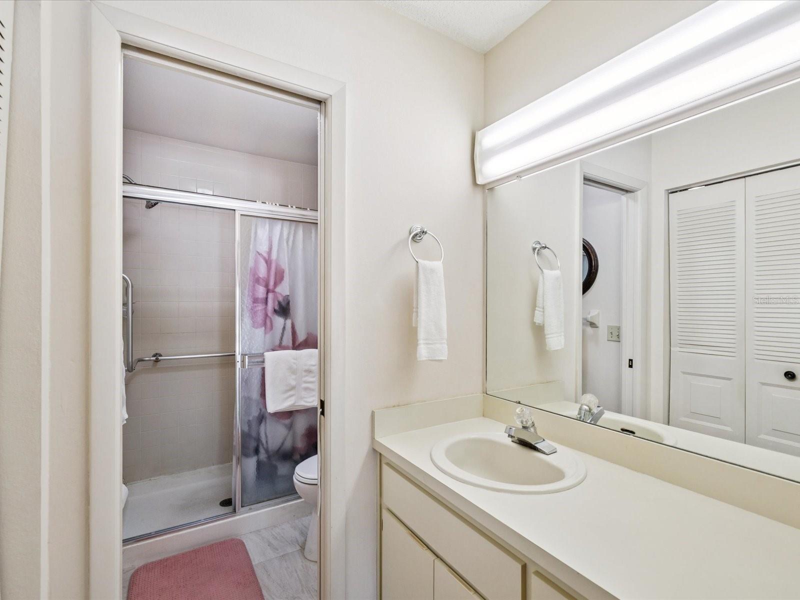 en suite bathroom