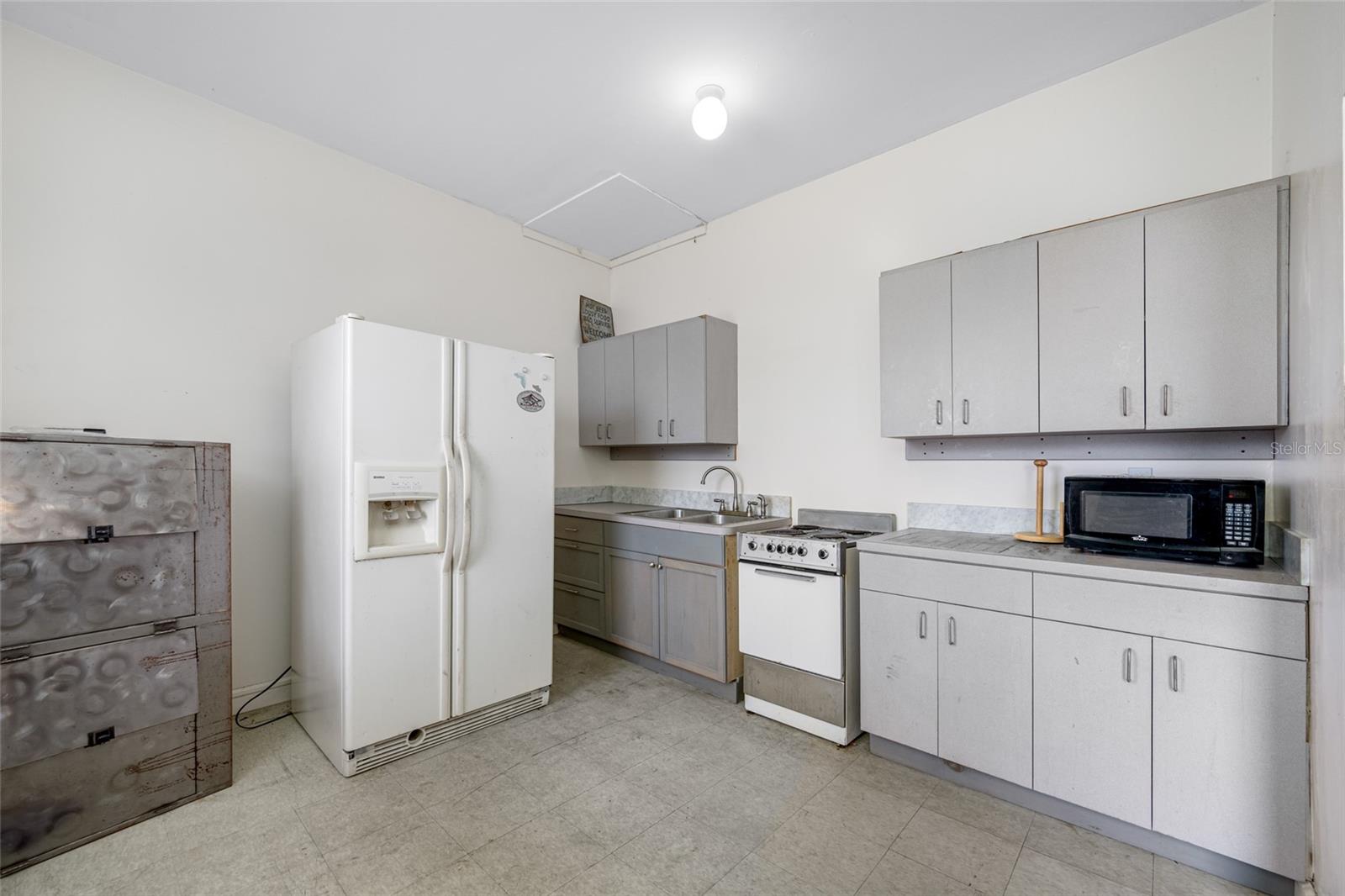 Downstairs apt kitchen