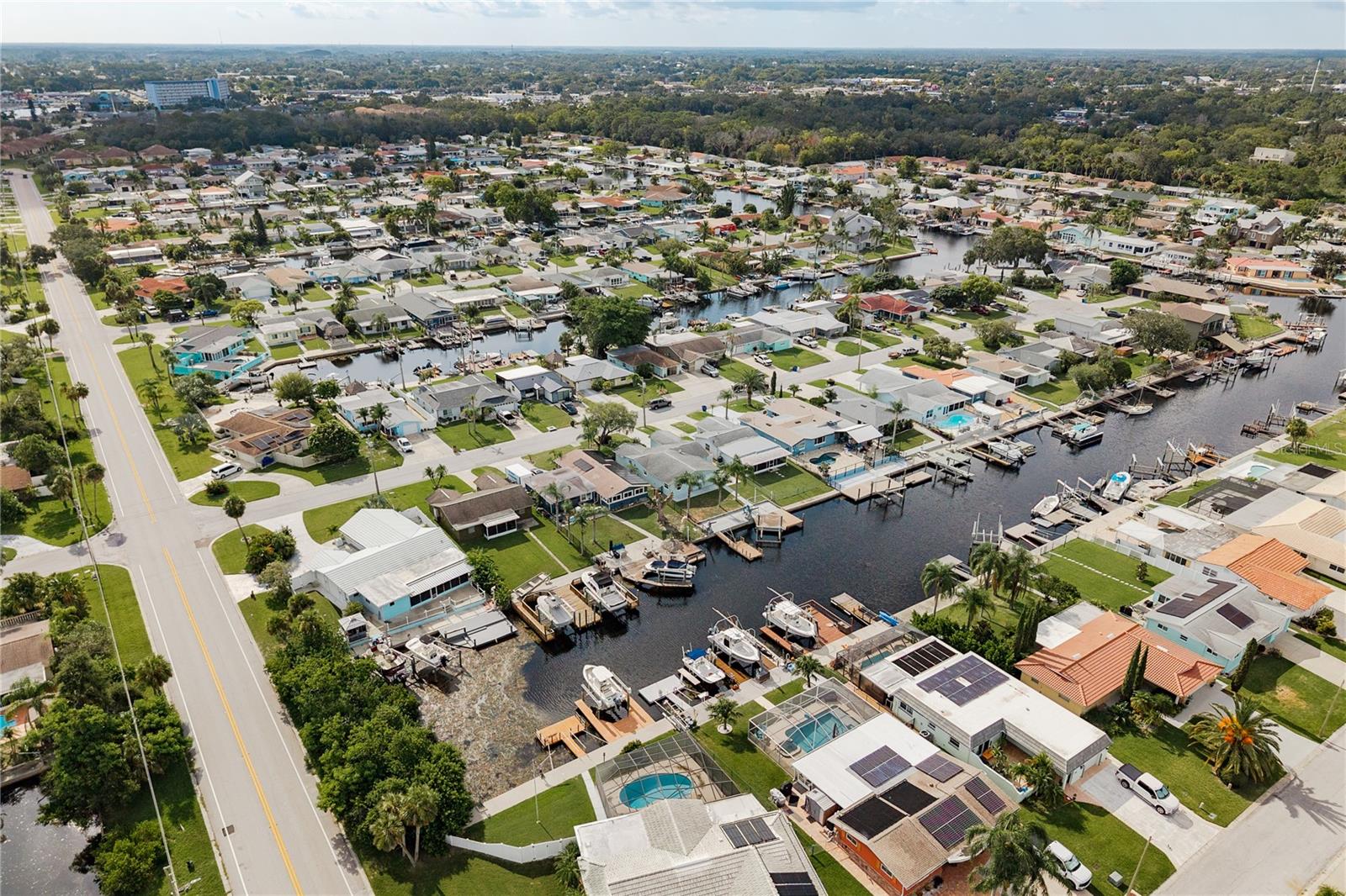 L4954821