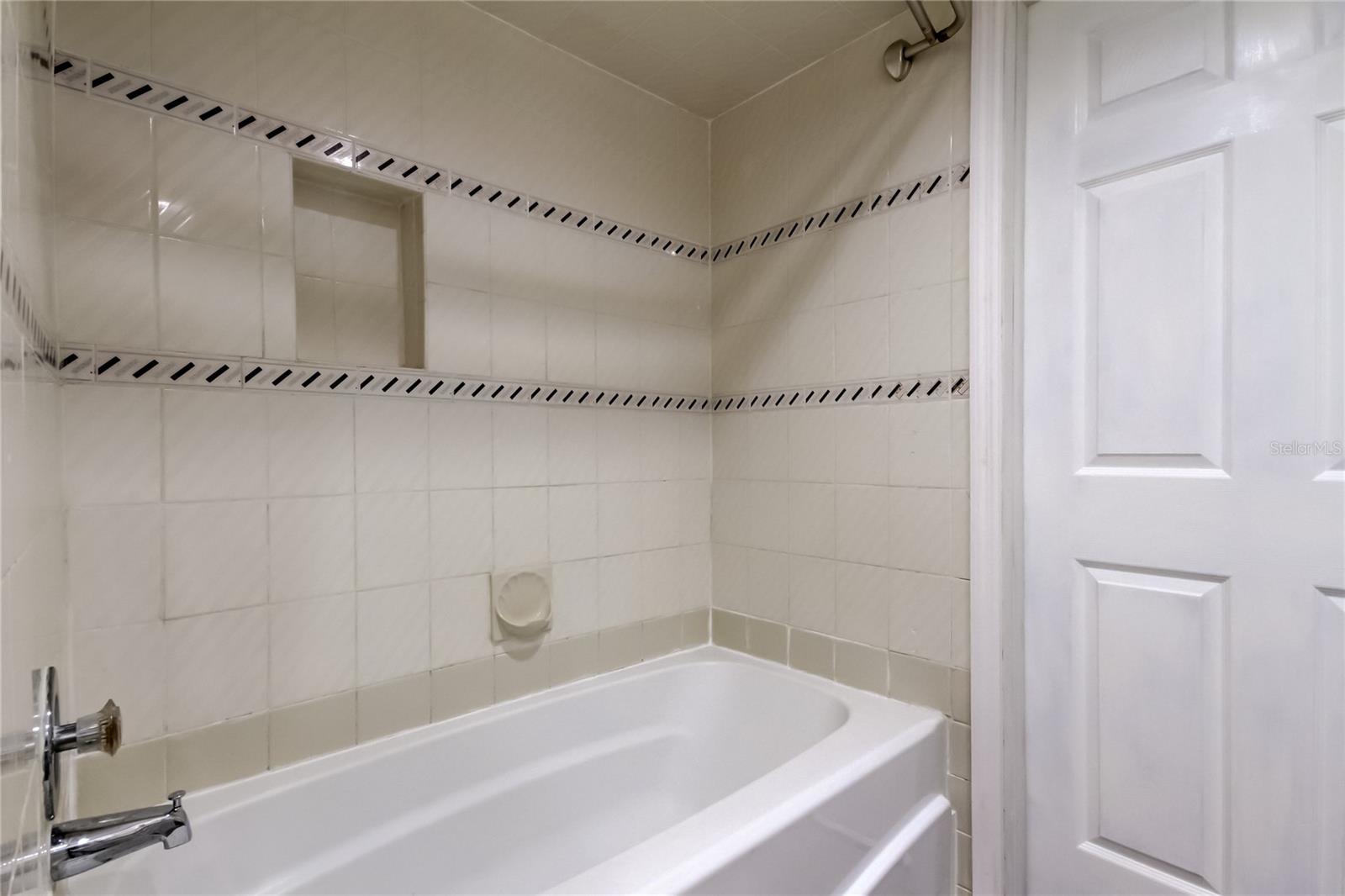 2nd Bathroom