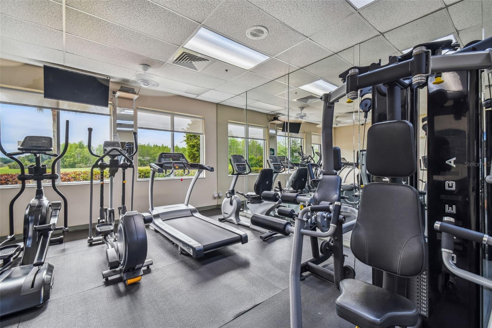 EXERCISE ROOM