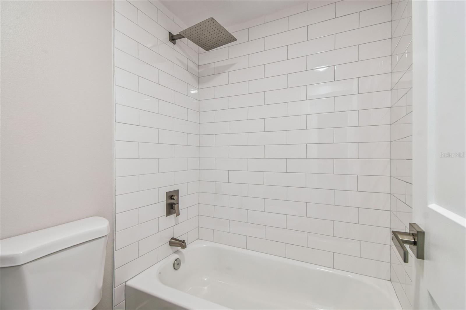 Upstairs Full Bath