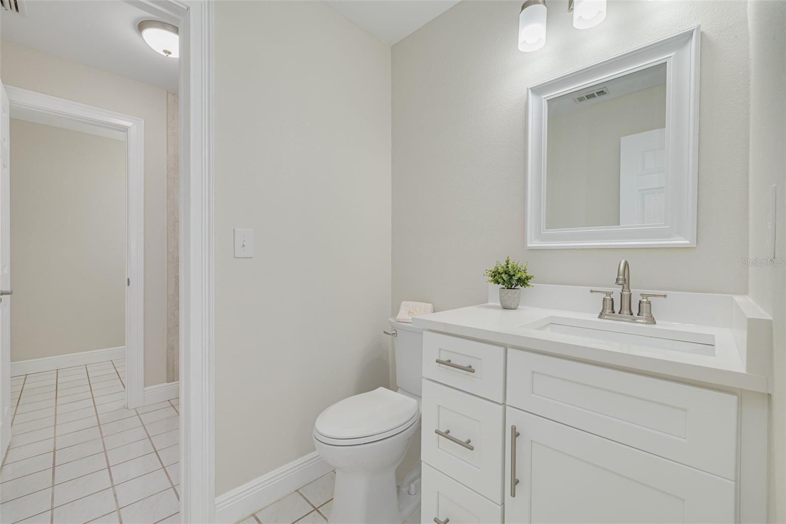 Private bathroom for bedroom #2