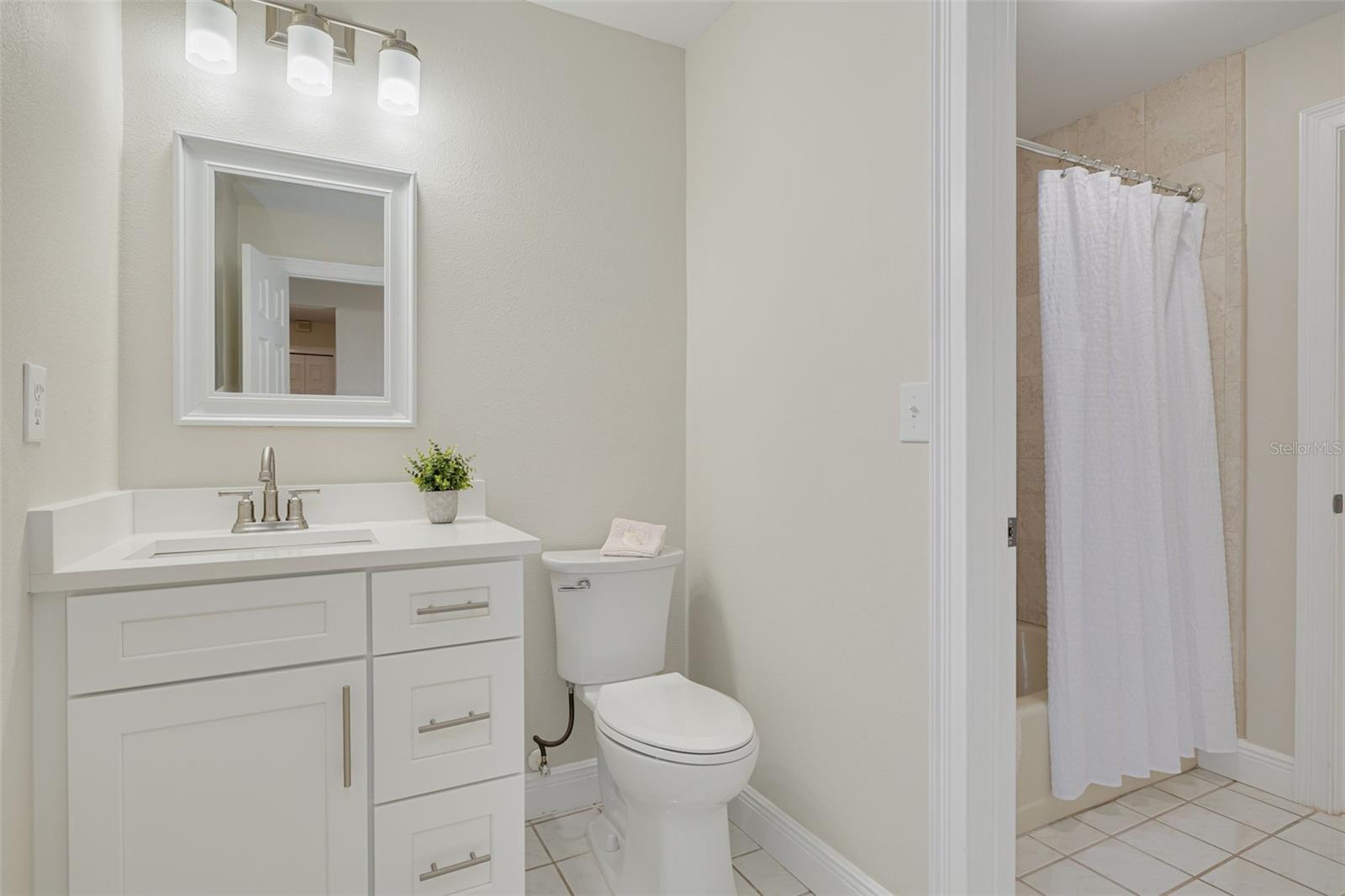 Private bathroom for bedroom #3