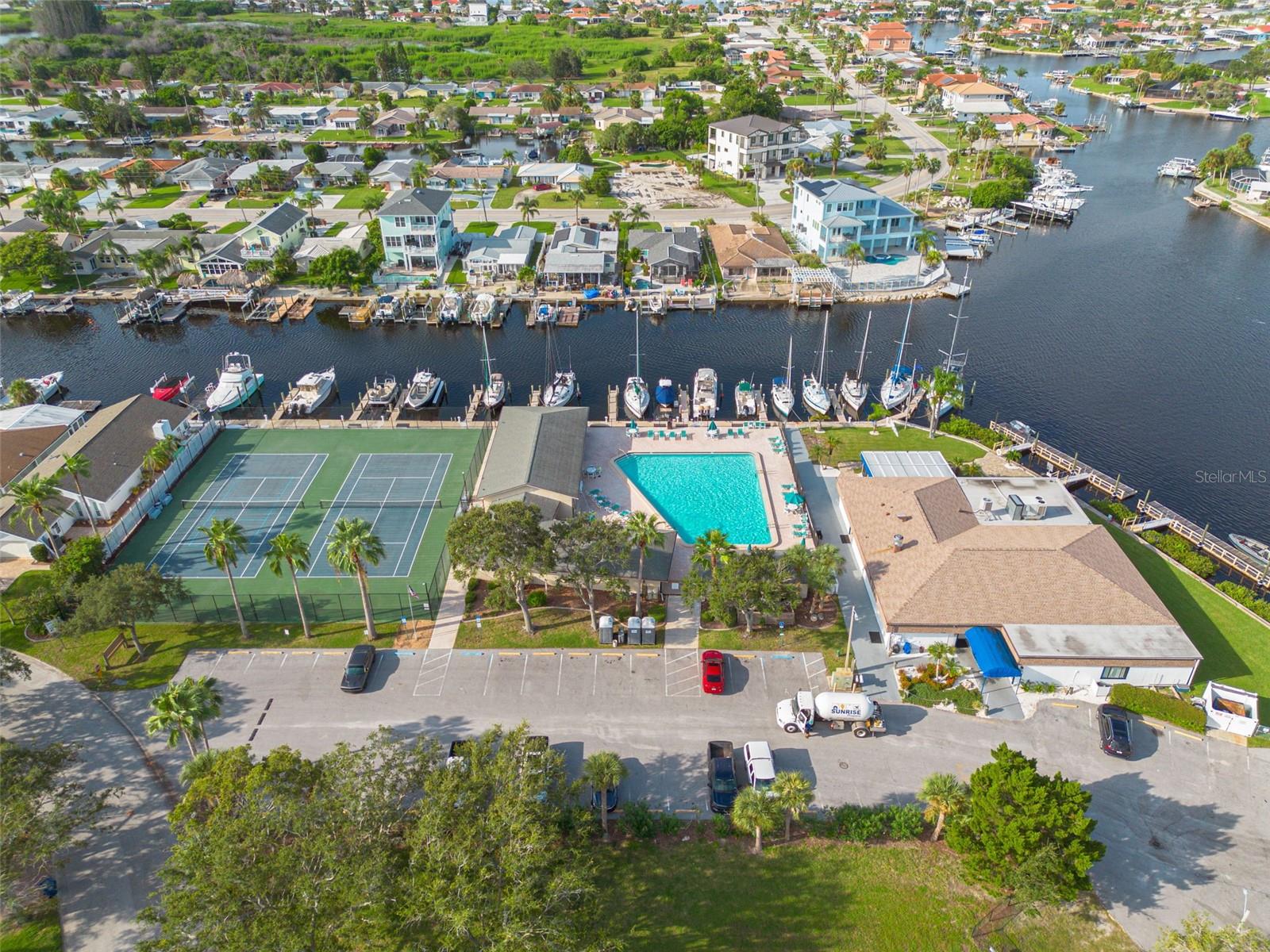 Tennis courts, pool, Yacht Club (membership required), boat slips (for a fee), and boat ramp, for residents of Gulf Harbors Woodlands