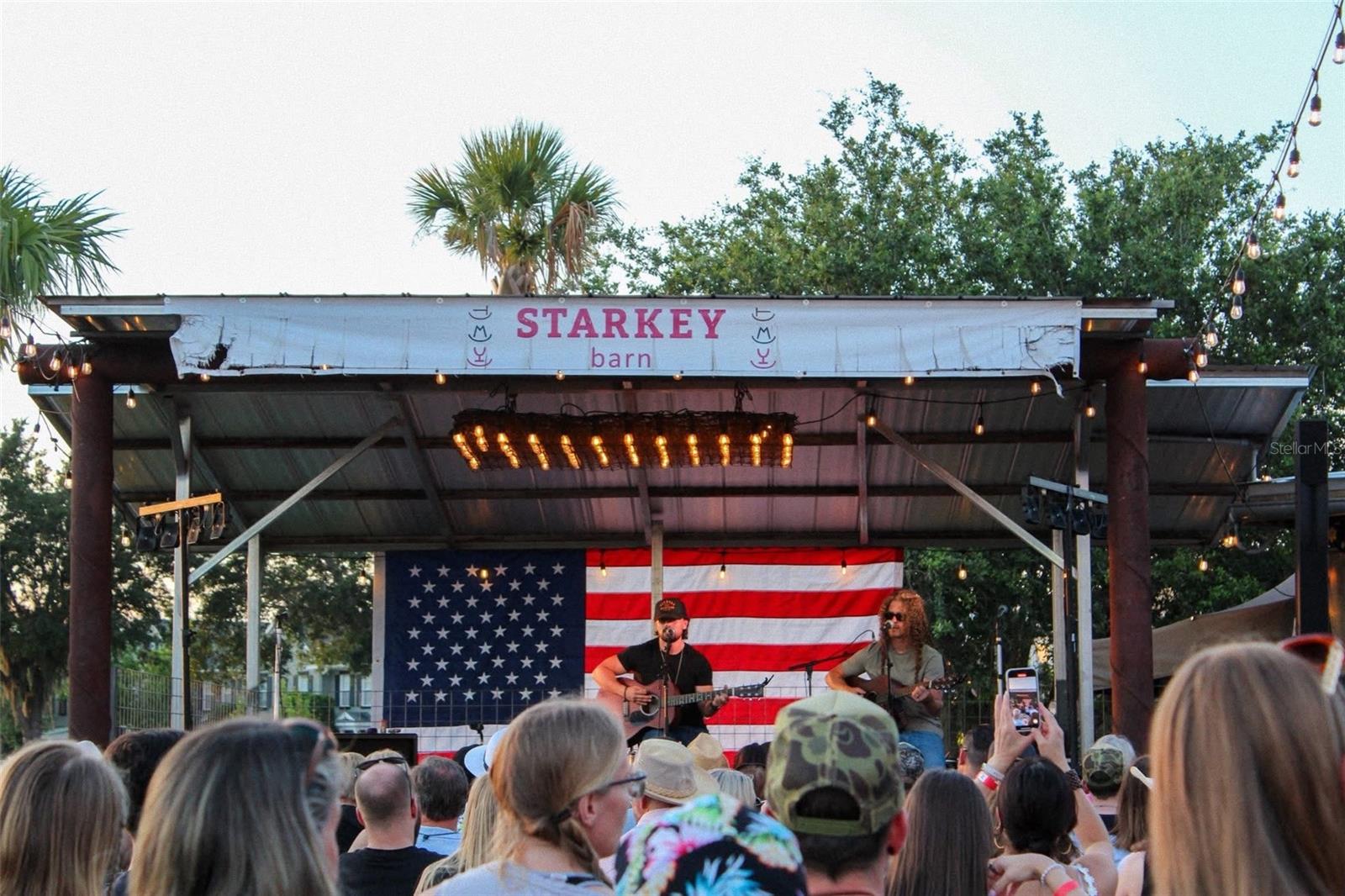 Starkey Market just a few short blocks away!