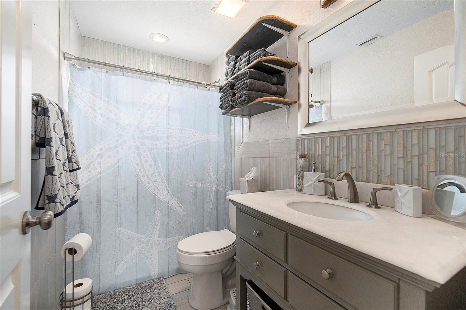 Hampton bath