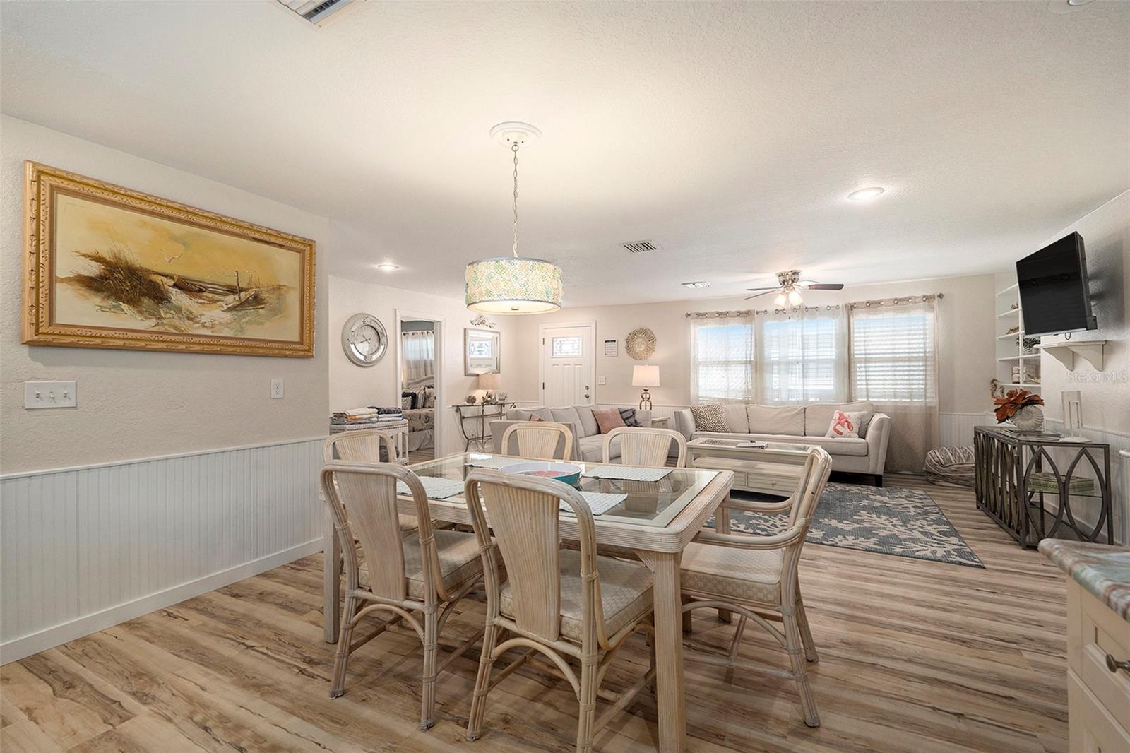 Northport dining living