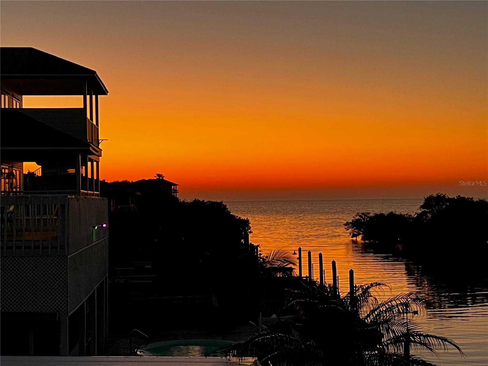 Sunsets from your own private rooftop viewing deck!