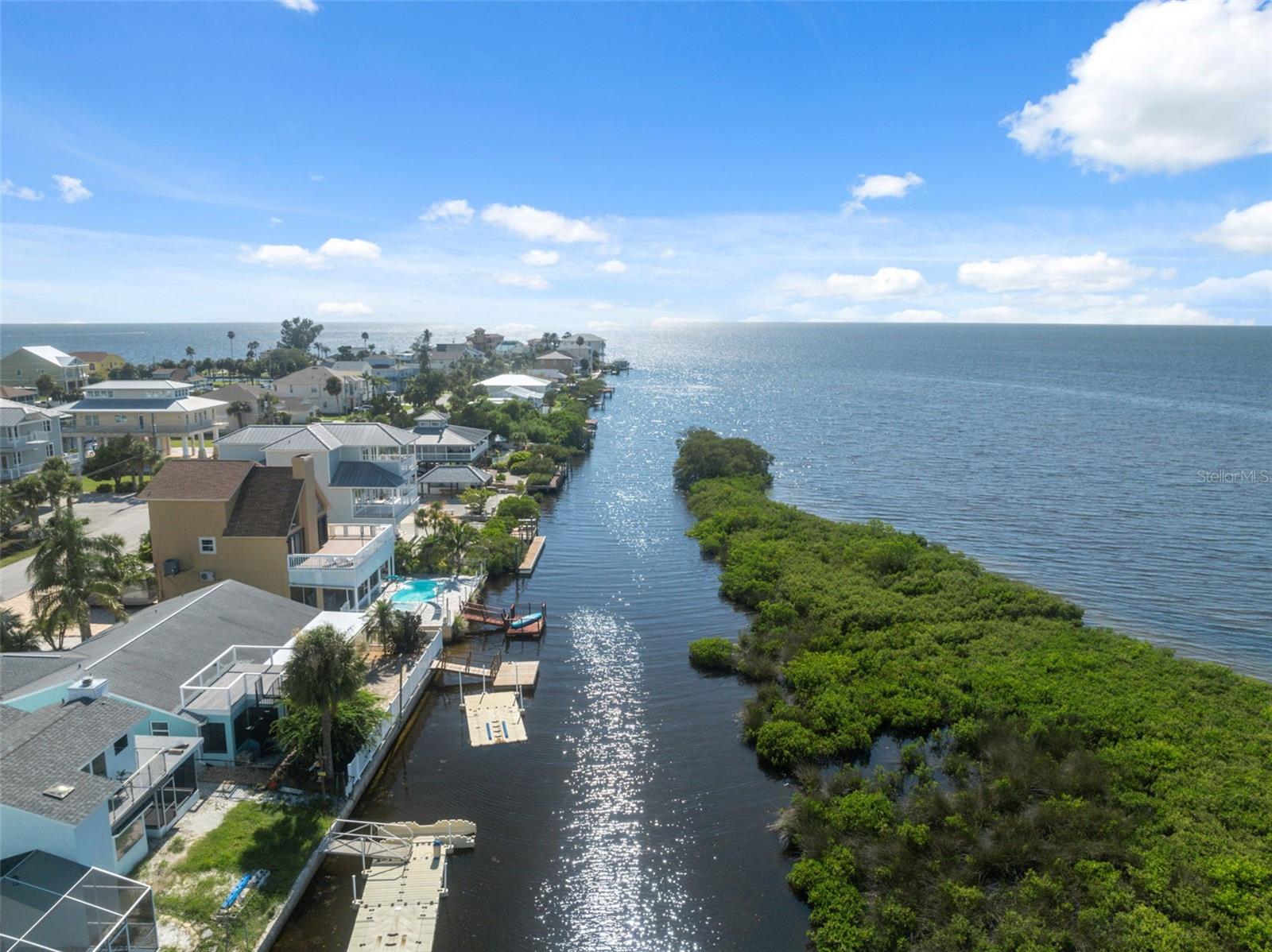 Steps away from the Gulf!