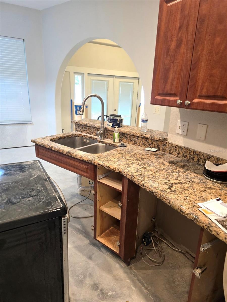 KITCHEN