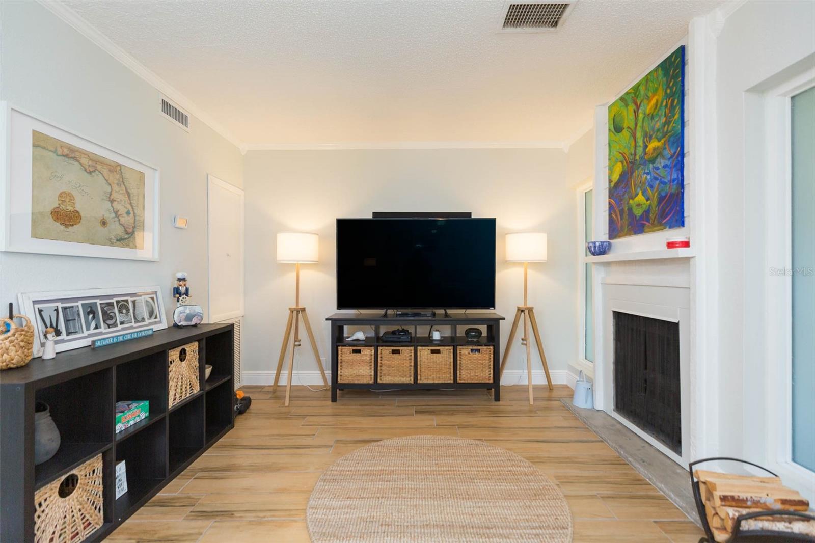 Study/den/sitting area